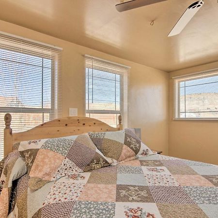 Cozy Home With Canyon Views 2 Mi To Grand Staircase Henrieville 외부 사진