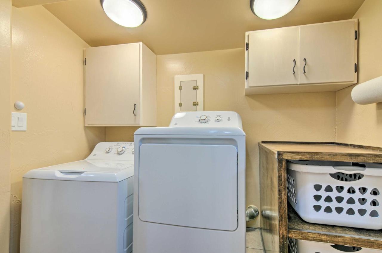 Cozy Home With Canyon Views 2 Mi To Grand Staircase Henrieville 외부 사진